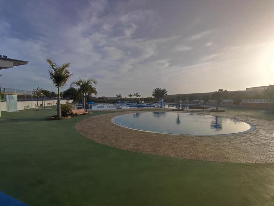 Private Paradise On Cozy Campsite, Jacuzzi, Netflix 拉斯加莱塔斯 外观 照片